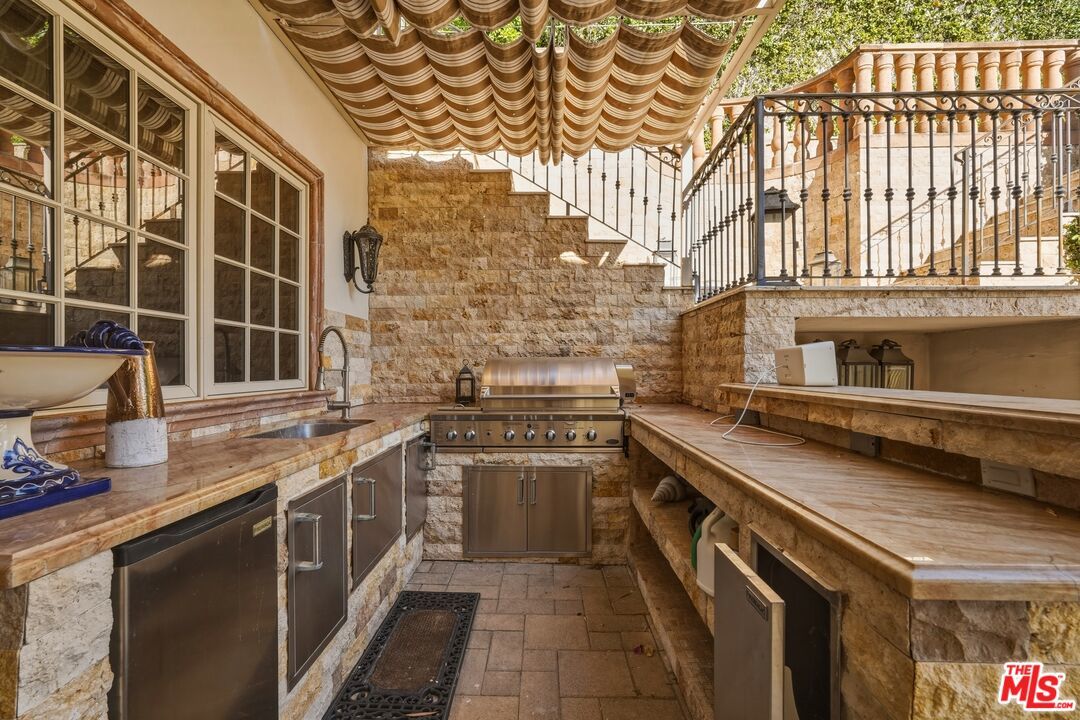 900 Chantilly Road - 1 property image