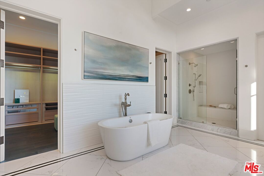 8 Beverly Ridge Terrace - 1 property image