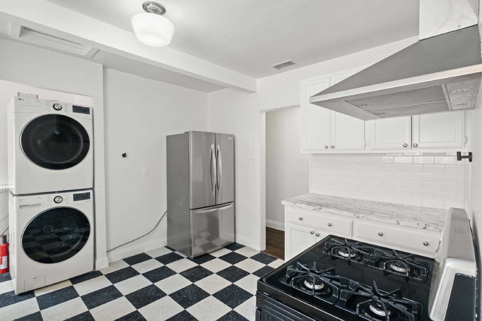 1379-1381 South Orange Dr - 1381 property image
