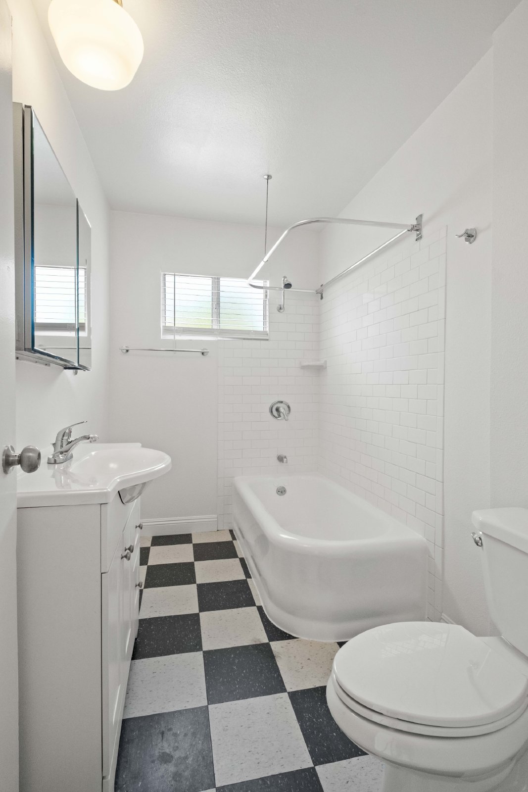 1379-1381 South Orange Dr - 1381 property image