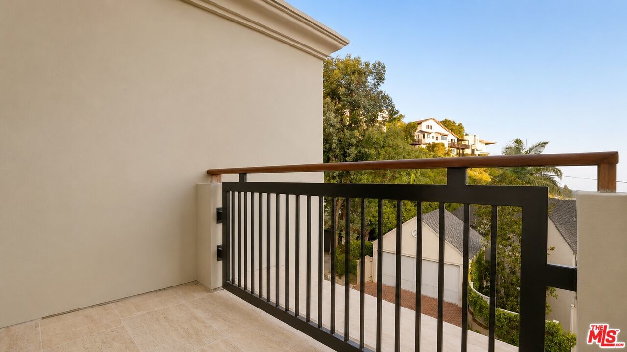 8721 Sunset Plaza Terrace - 1 property image