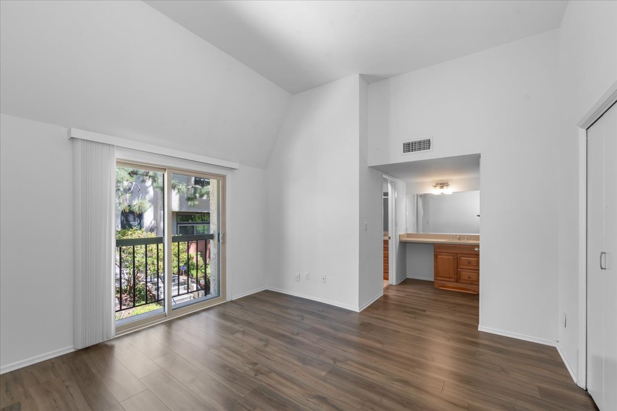 11260 Overland Avenue - 1 property image