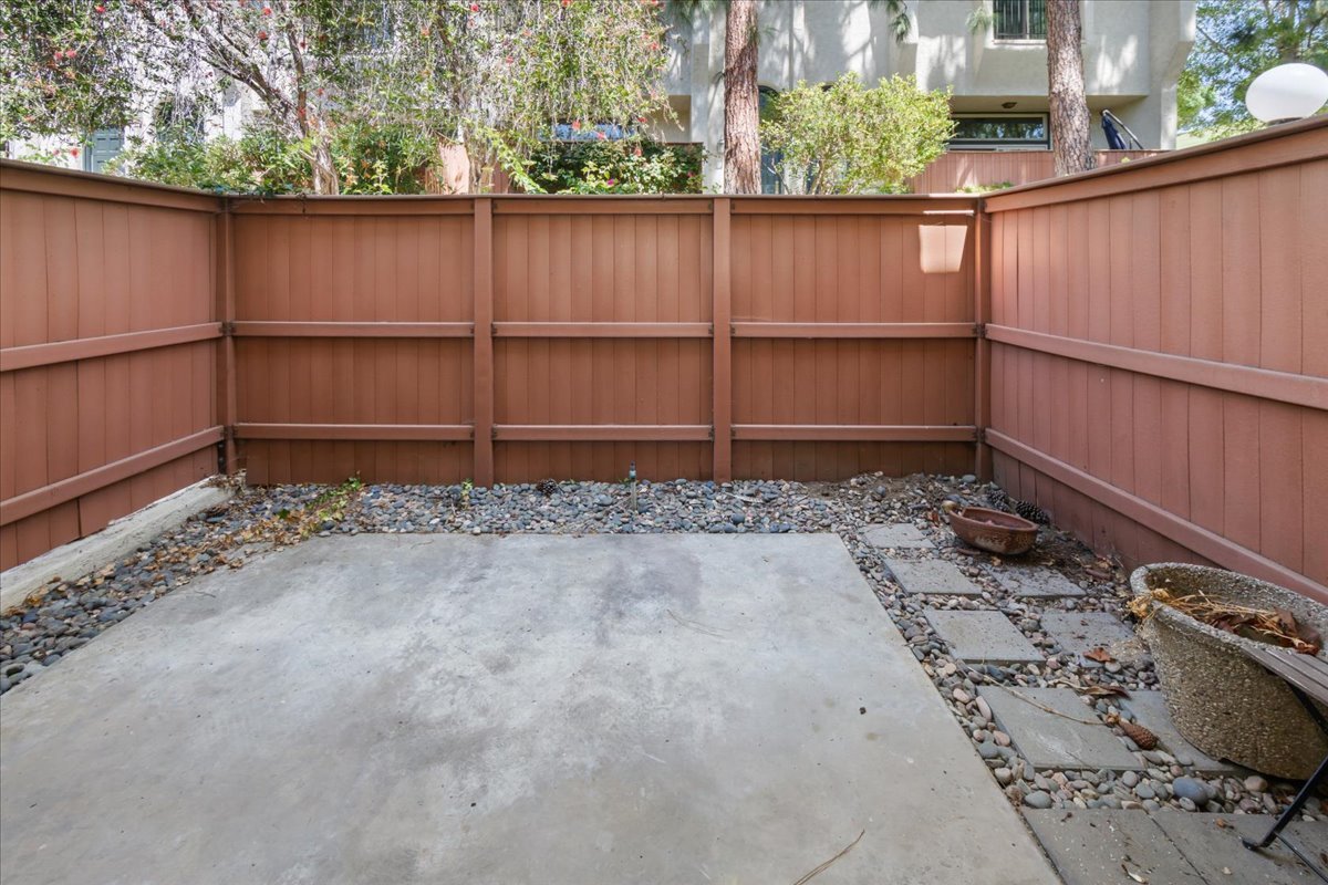 11260 Overland Avenue - 1 property image