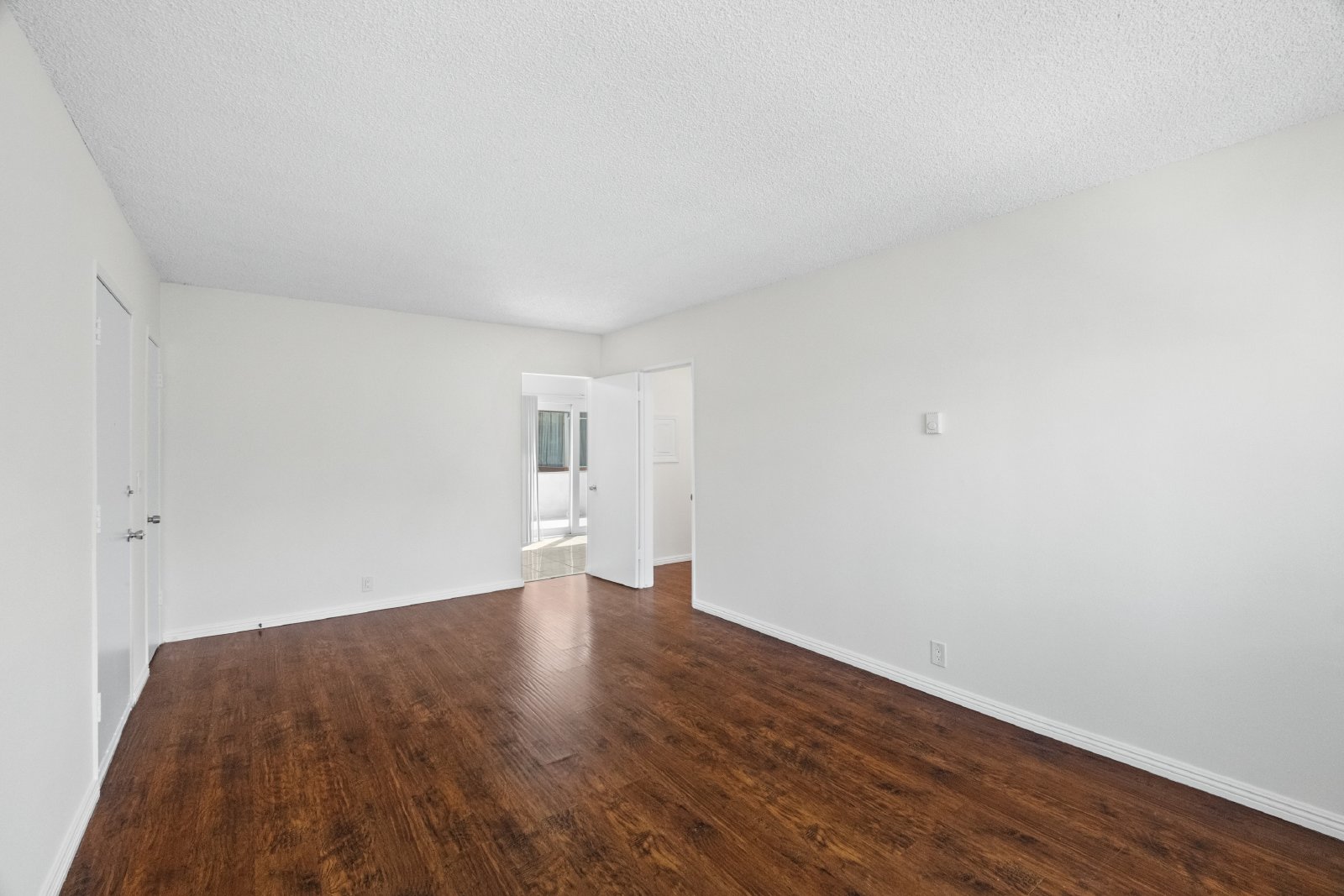 710 East 6th Street - 8 property image