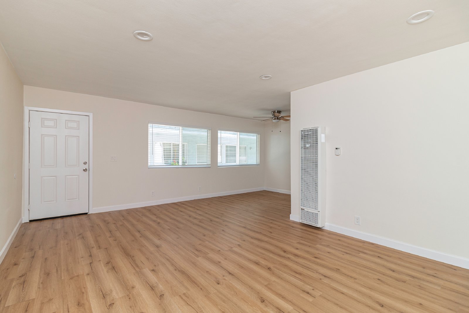 12572 Washington Place - 2 property image