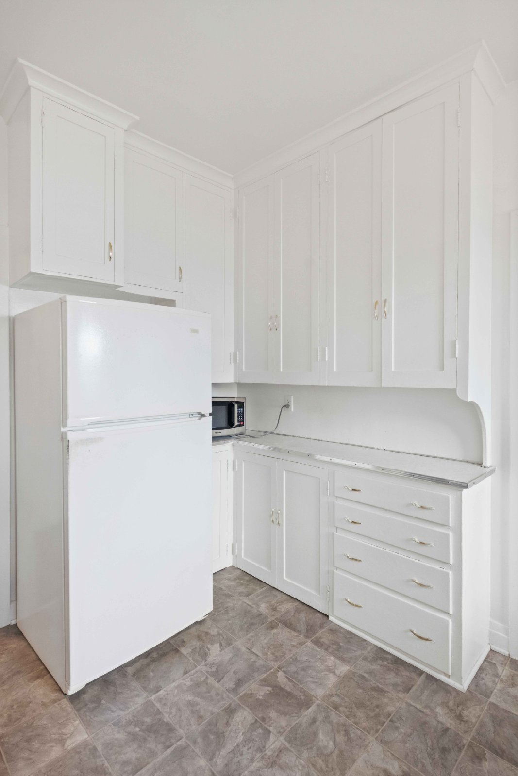 643 South Detroit St - 645 property image