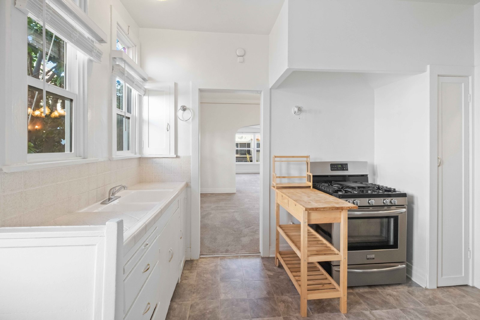 643 South Detroit St - 645 property image