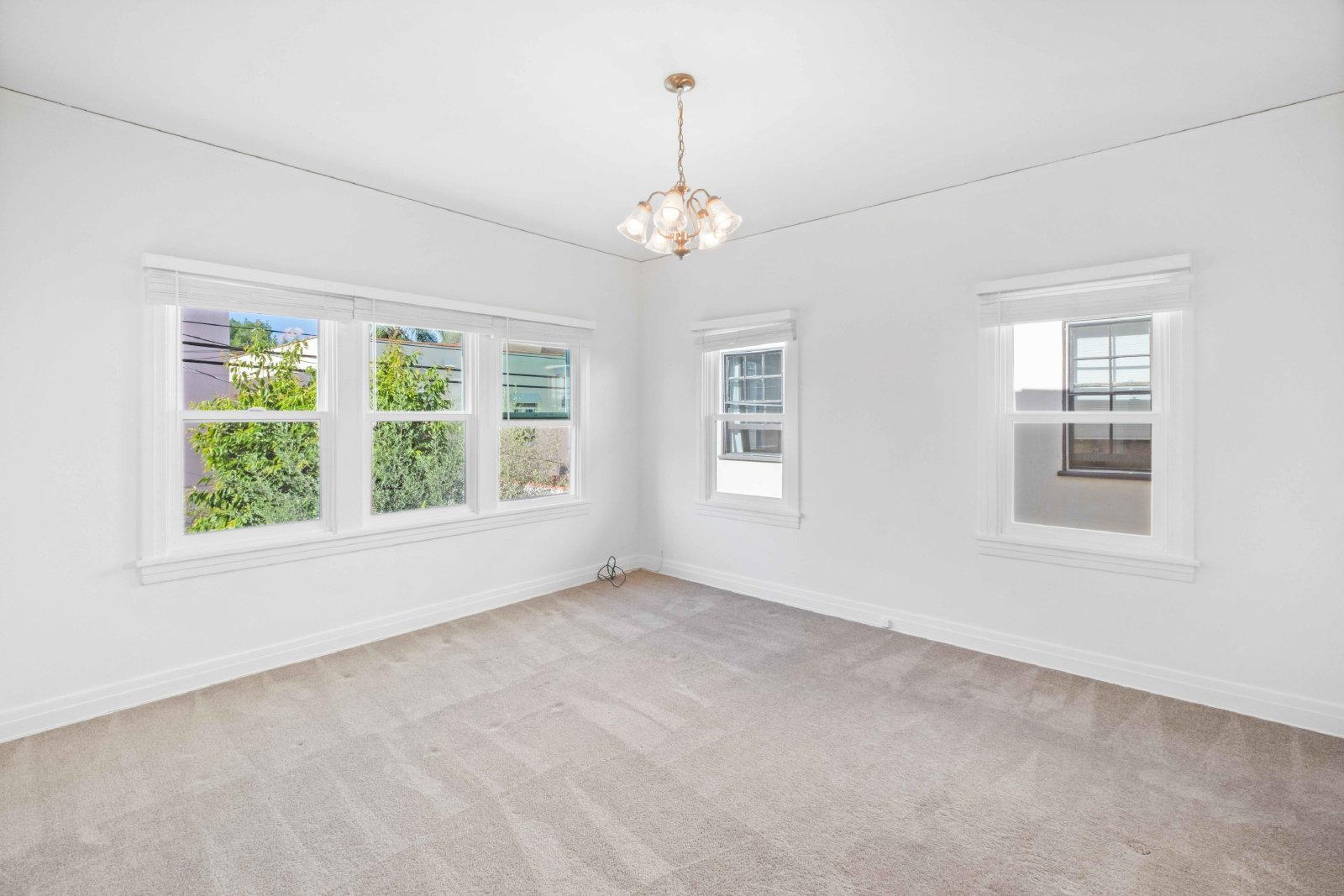 643 South Detroit St - 645 property image