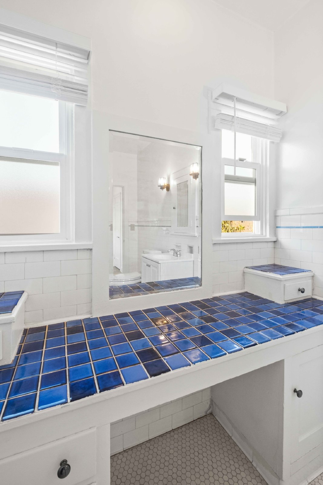 643 South Detroit St - 645 property image