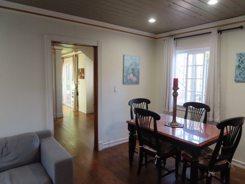 4186 Lincoln Avenue - 1 property image